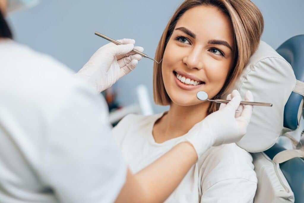 Endodontist-Leicester-1 - Endodontist Leicester for root canal treatment